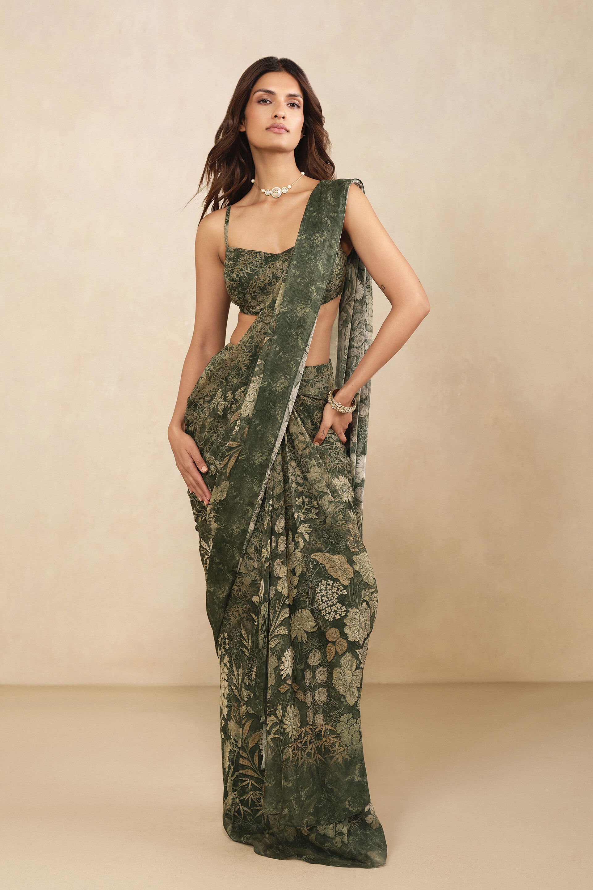 Esma Chiffon Pre-draped Saree - Green